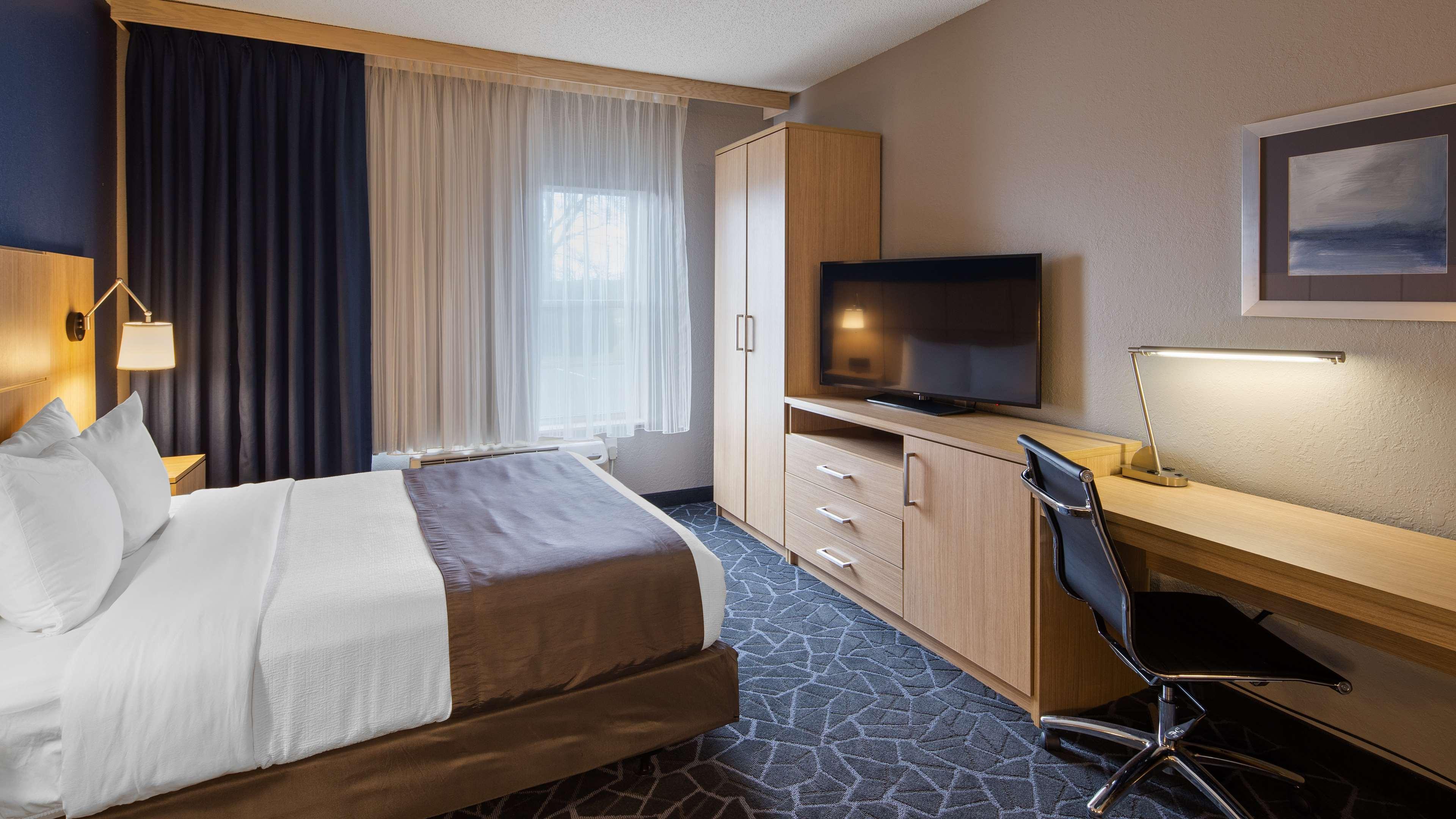 Best Western Eau Claire South Exterior photo