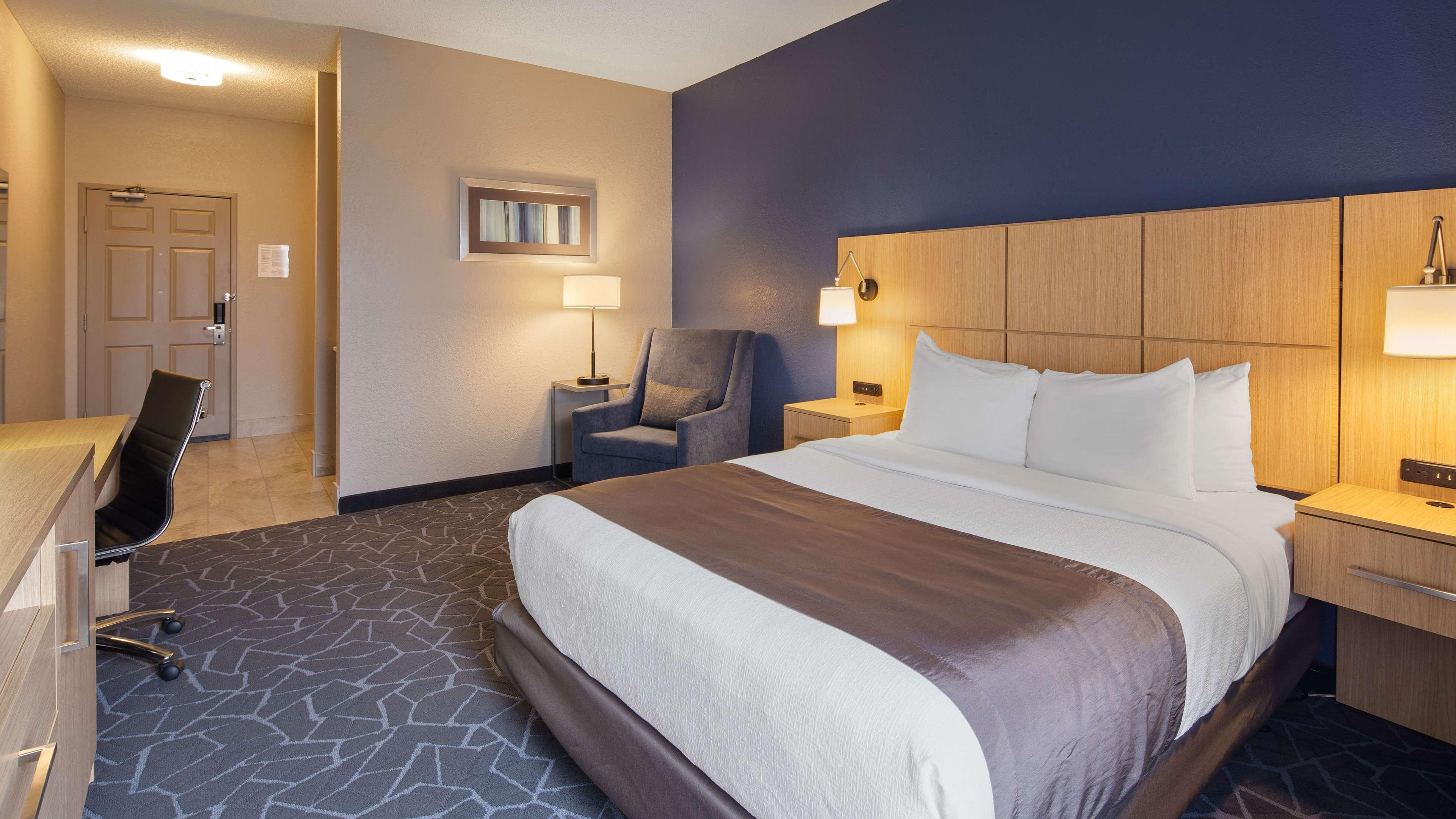 Best Western Eau Claire South Exterior photo
