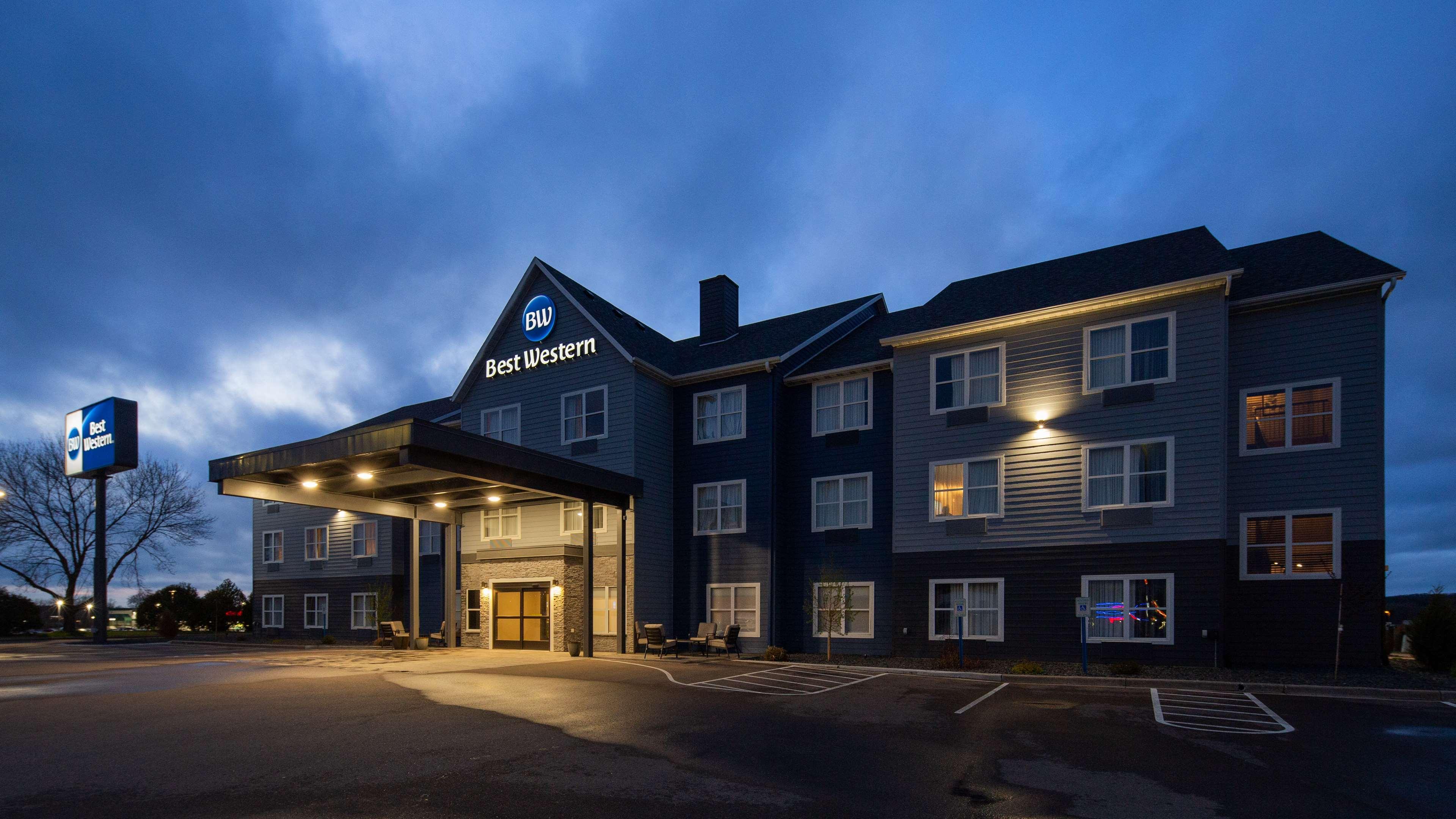 Best Western Eau Claire South Exterior photo